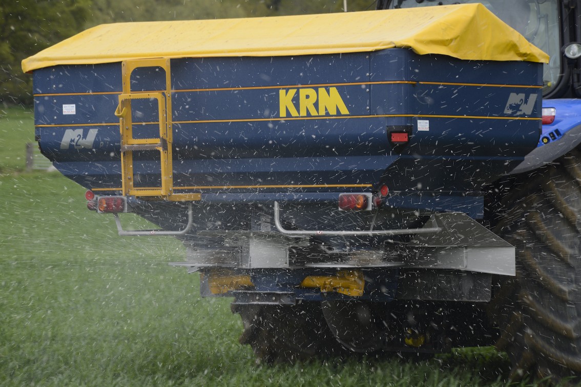 Fertiliser spread